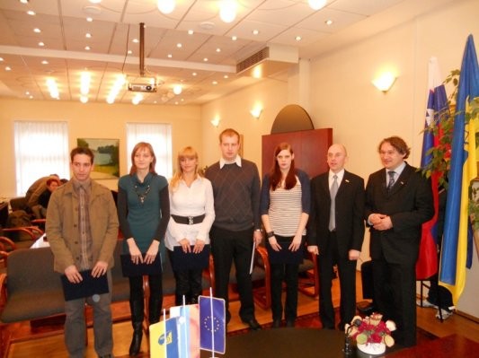 Občina Beltinci razpisuje štipendije za nadarjene študente